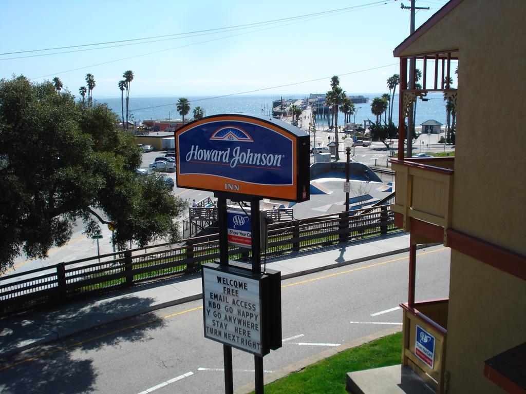 Howard Johnson By Wyndham Santa Cruz Beach Boardwalk Ngoại thất bức ảnh